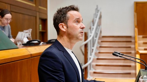 EAJ-PNVk Etxebizitza Lege berria onartu izana ospatu du, gazteei eta klase ertainei benetako irtenbideak ekarriko dizkiena