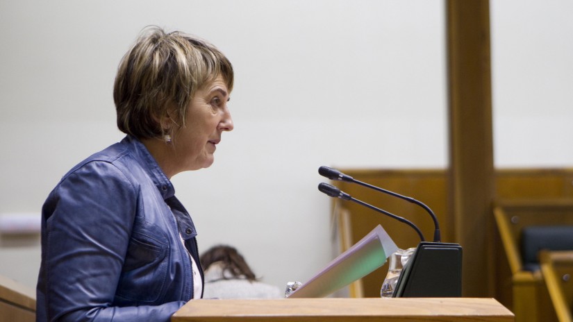 Euskaldunen hizkuntza eskubideak ziurtatzeko pausu gehiago ematearen alde da EAJ