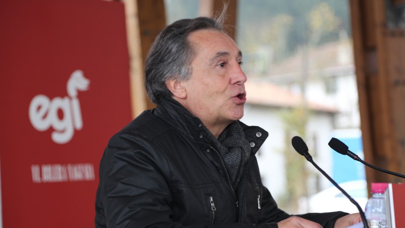 “EAJ indar politikoekin batzartzen hasiko da euskal nazioaren estatus politiko berrirako abiapuntua adosten hasteko”