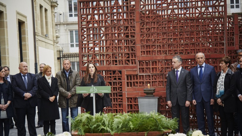 EAJ-PNVk aniztasuneko memoria eratzeko garrantzia aldarrikatu egin du iraganeko izuak berriro ez errepikatzeko