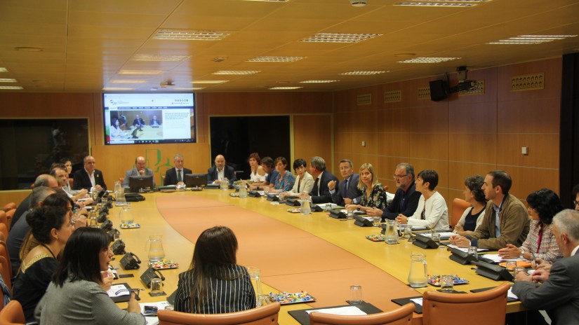 Eremu guztietan akordioak lortzeko asmoz ekin dio EAJ-PNVk Eusko Legebiltzarreko kurtso politiko berriari