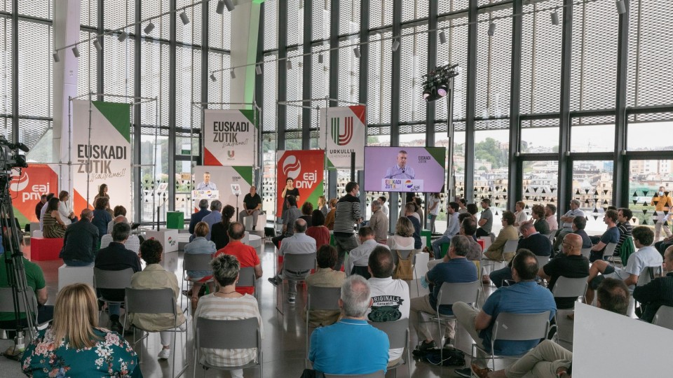 Mitin Tabakalera Donostia - Bakartxo Tejeria, Iñigo Urkullu, Andoni Ortuzar